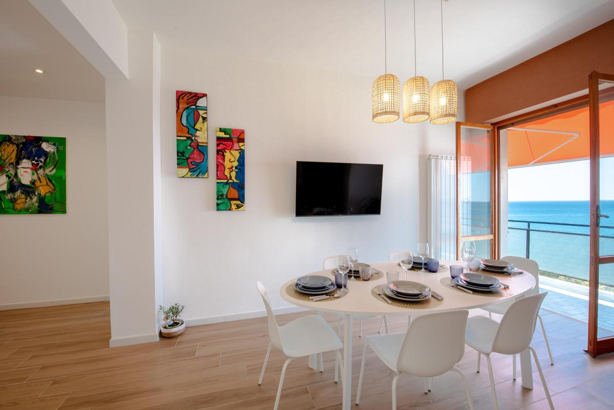 You And The Sea Savona Exterior photo